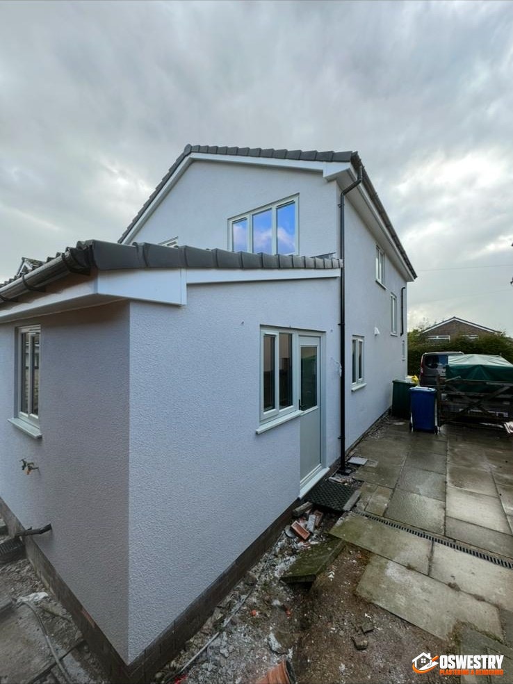 Bonded & skimmed extension interior
